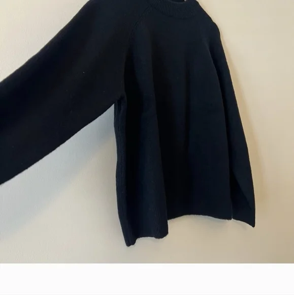 Womens VINCE CAMUTO SWEATERS-LG - Picture 3 of 7